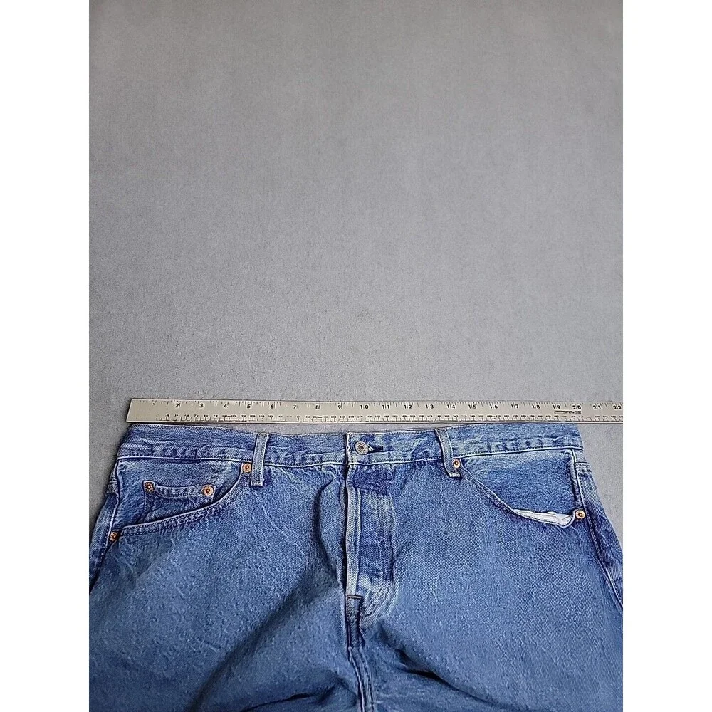 Levis 501 Jeans Womens 18P Short 40x24‎ Blue Button Fly Cotton Frayed Distressed